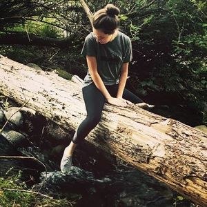 Meet your Posher, Laney